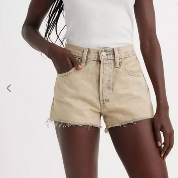 Levi's 501 High Rise Women's Shorts Size 27 beige / tan - Picture 2 of 3